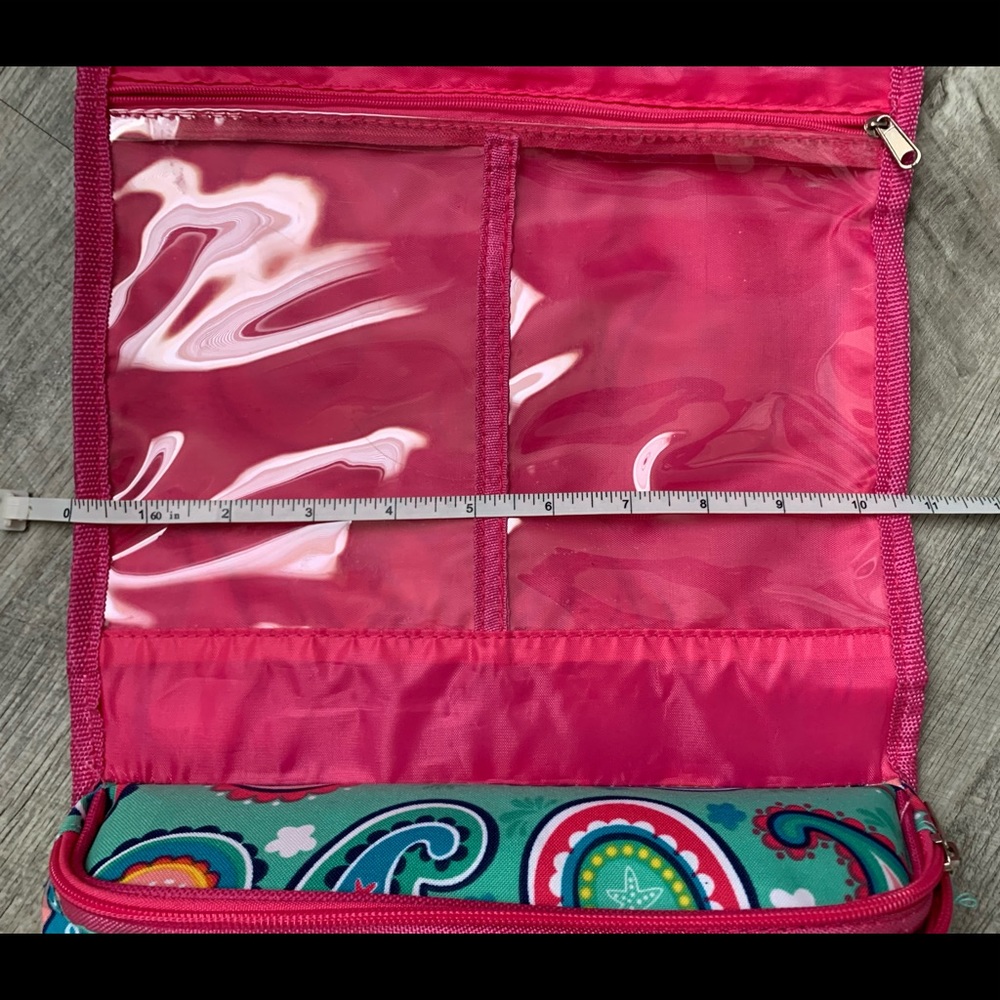 Simply Southern Hanging Travel Bag - Picture 11 of 13